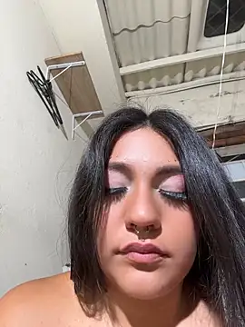 Emily_Gomezz - Ride dildo in ass
