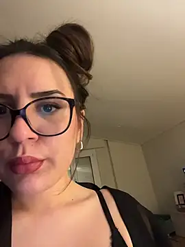 Its_Jade - Naked & ride your face 😏3 min controlLT