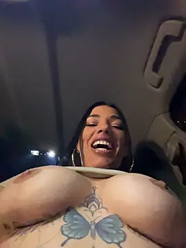 IsabellaEtthan - 🥵 LetYourPassionMakeUsWet+:gift: