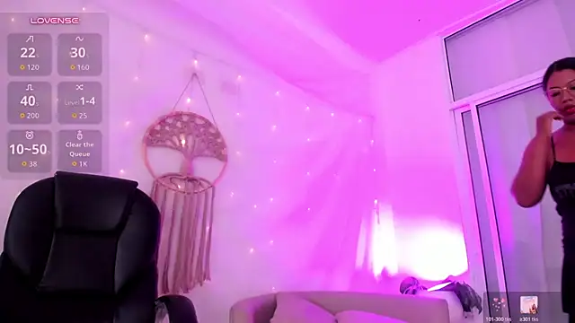 Dalia_aisha - suck dildo