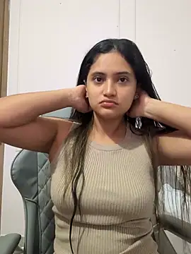 Isa_squirt1 - Play pussy cummm🥵
