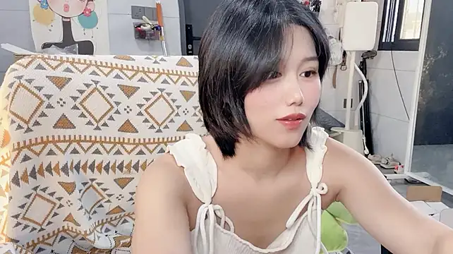 Liliya0010 - 大厅不漏点 私信C2C提前打招呼