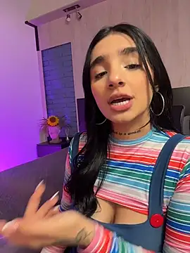 Abriil_cutee - My friend play with my tits