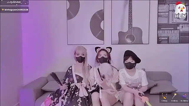 Hen-1m52 - Japanese costumes so cuteeee!!! <3