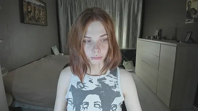 Aeluniee - sexual touches