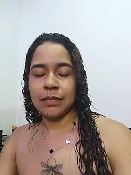 VitoriaFernandes - ✨❤️FAVORITE ME❤️✨