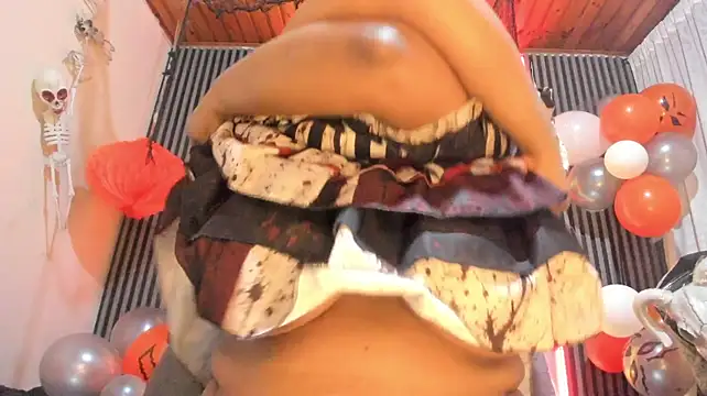 Morochaa-fire - OIL ON BOOBS