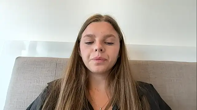 AmieLendor - Video of me fucking my pussy with dilldo