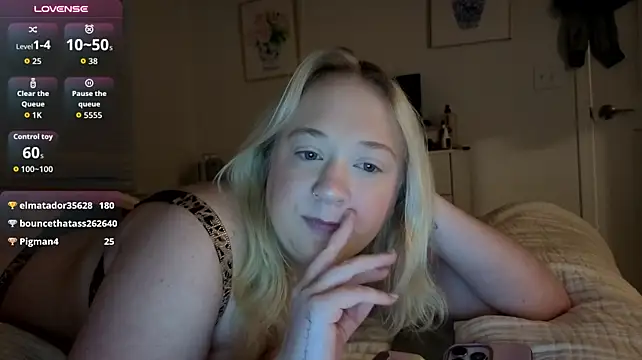 AnnieAscott - ride dildo 1 min